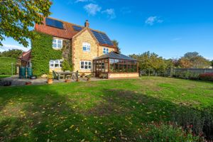 Rear elevation- click for photo gallery